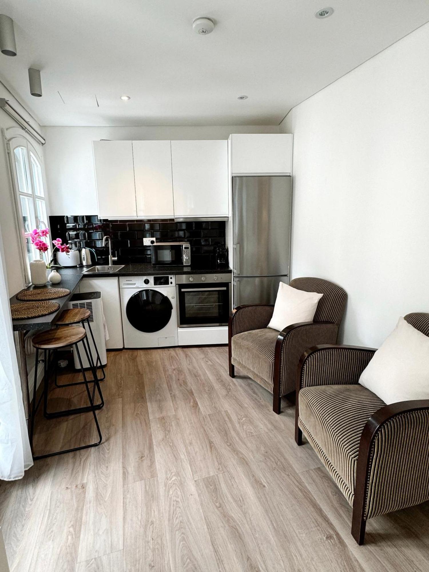 Fabulous City Centre Apartment - Grand Central House Gibraltar Exterior foto