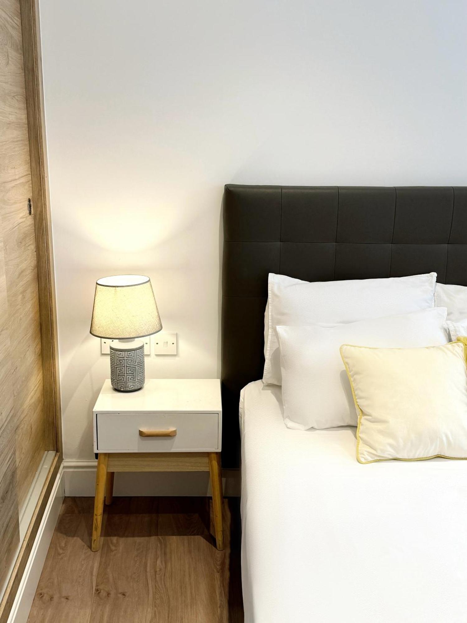 Fabulous City Centre Apartment - Grand Central House Gibraltar Exterior foto