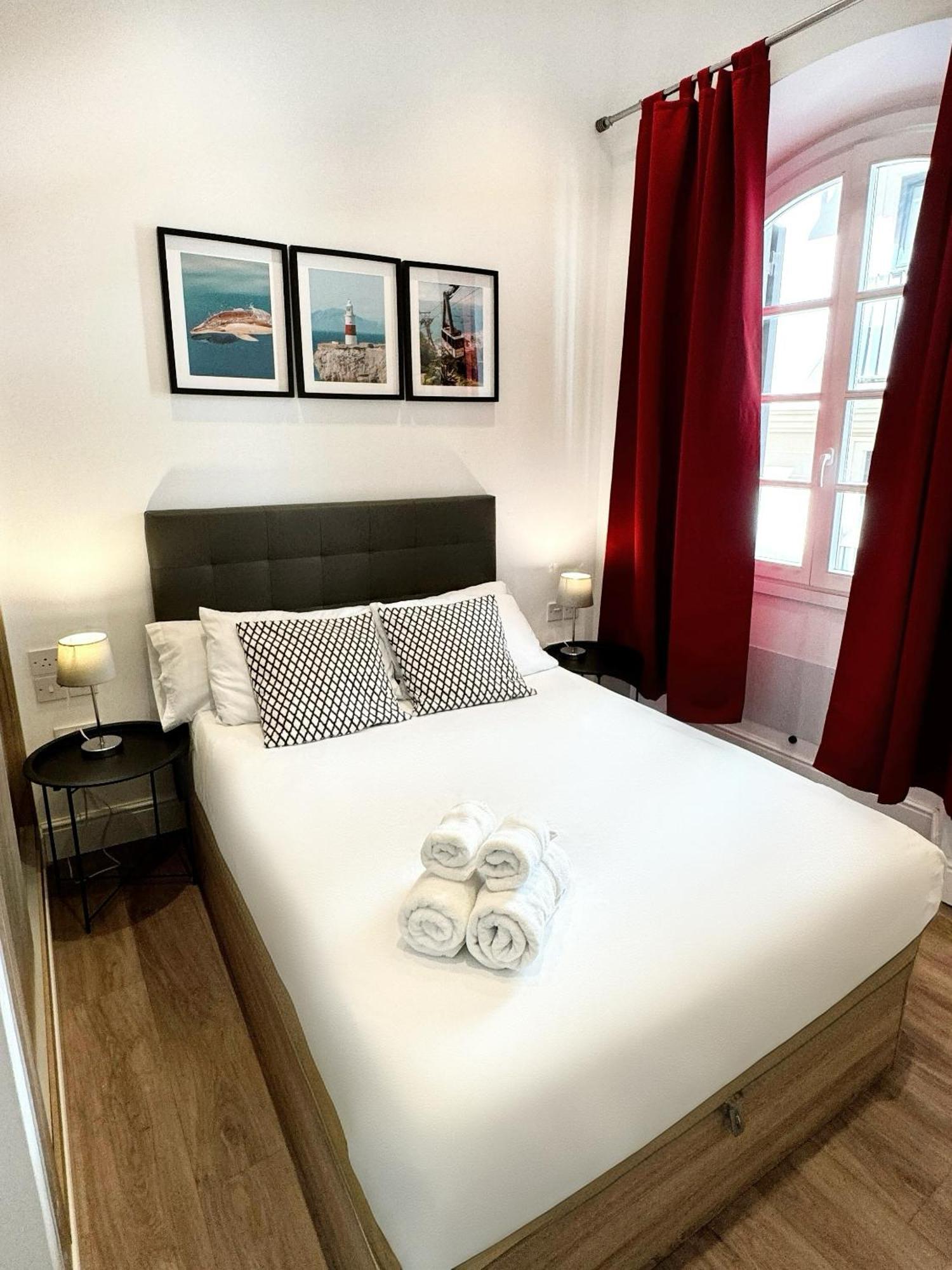 Fabulous City Centre Apartment - Grand Central House Gibraltar Exterior foto